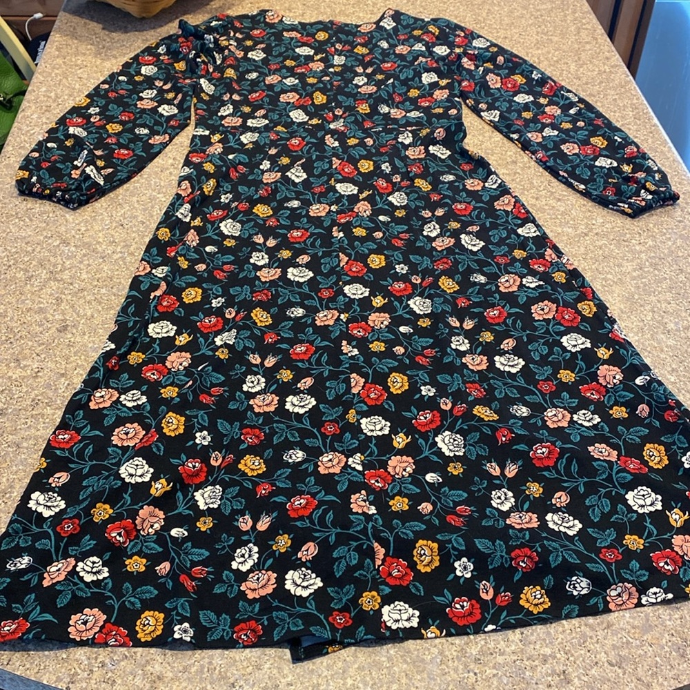 NWT Loft Outlet Floral Dress Small - Picture 12 of 12